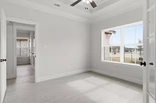 829 Haley St, Springtown, TX 76082 - Photo 6