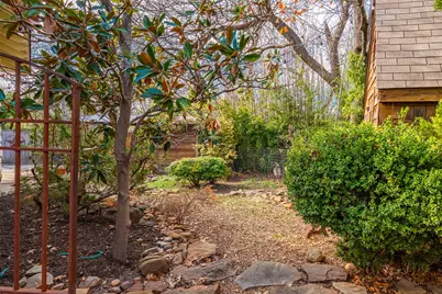 2129 Elmwood Boulevard, Dallas, TX 75224 - Photo 28