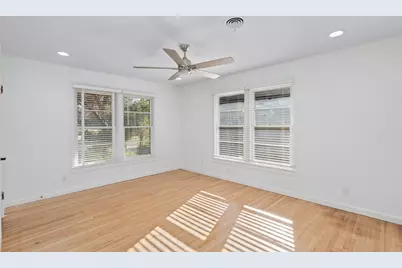 2129 Elmwood Boulevard, Dallas, TX 75224 - Photo 18