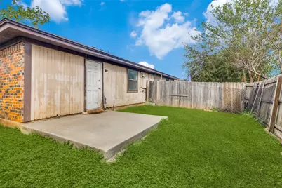 1913 San Rafael Street, Fort Worth, TX 76134 - Photo 12