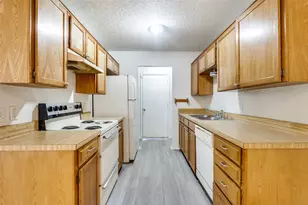 1913 San Rafael St, Fort Worth, TX 76134 - Photo 6