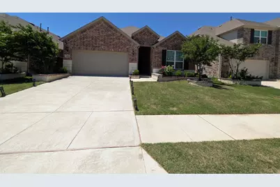 2505 Temple Drive, McKinney, TX 75071 - Photo 2