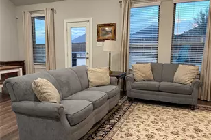 10704 Juniper Cyn Wy, Benbrook, TX 76126 - Photo 10