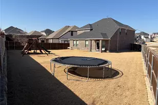 10704 Juniper Cyn Wy, Benbrook, TX 76126 - Photo 30