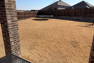 10704 Juniper Cyn Wy, Benbrook, TX 76126 - Photo 28