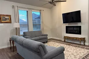 10704 Juniper Cyn Wy, Benbrook, TX 76126 - Photo 8