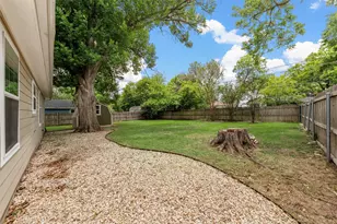 4016 Austin Ave, Waco, TX 76710 - Photo 36