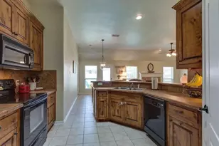 8333 Winter Falls Tr, Fort Worth, TX 76053 - Photo 8