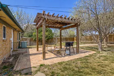 2217 Longwood Lane, Dallas, TX 75228 - Photo 22