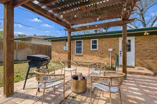 2217 Longwood Ln, Dallas, TX 75228 - Photo 22