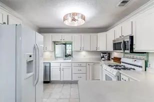 2217 Longwood Ln, Dallas, TX 75228 - Photo 6