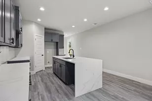 3703 York St, Dallas, TX 75210 - Photo 6