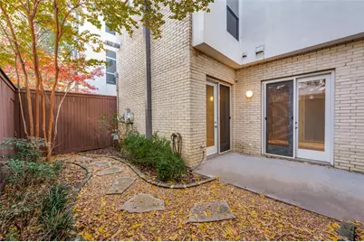 3925 Gilbert Avenue #C, Dallas, TX 75219 - Photo 18