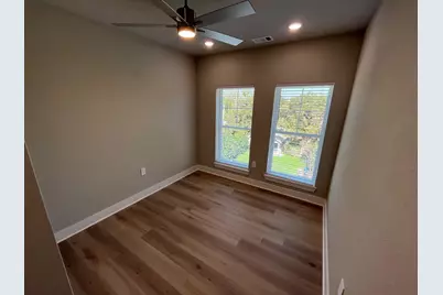 525 W Collins Street, Stephenville, TX 76401 - Photo 28