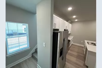 525 W Collins Street, Stephenville, TX 76401 - Photo 8