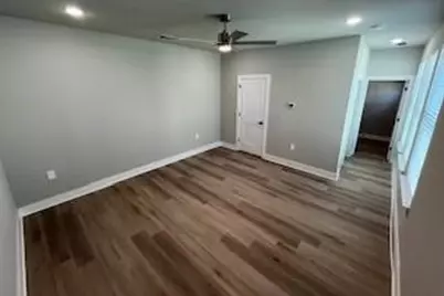 525 W Collins Street, Stephenville, TX 76401 - Photo 20