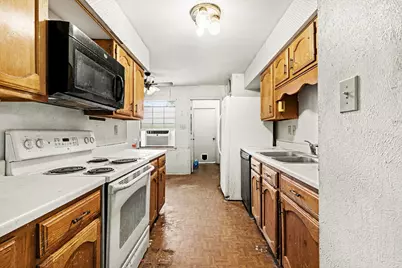 1722 Uvalde Street, Mesquite, TX 75150 - Photo 6