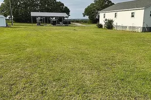 1250 Winn Rd, Bowie, TX 76230 - Photo 6