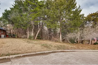 807 Laurel Hills Court, Cedar Hill, TX 75104 - Photo 2