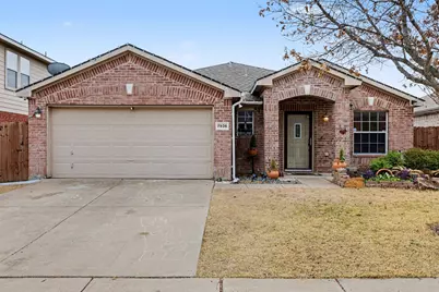 7936 Meadow Spring Lane, Fort Worth, TX 76120 - Photo 2