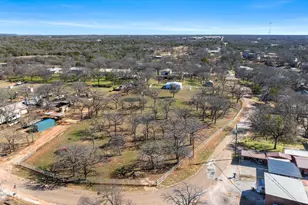 393 Kennon Cir, Palo Pinto, TX 76484 - Photo 40
