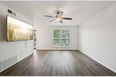 8609 N Normandale Street, Fort Worth, TX 76116 - Photo 2