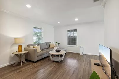 4615 Cowan Avenue, Dallas, TX 75209 - Photo 4