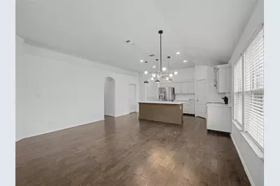 924 Blue Quail Run, Glenn Heights, TX 75154 - Photo 12