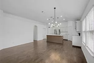 924 Blue Quail Run, Glenn Heights, TX 75154 - Photo 12