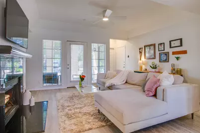 3105 San Jacinto Street #104, Dallas, TX 75204 - Photo 2