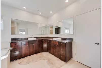 959 W Bluff Street #105, Fort Worth, TX 76102 - Photo 14