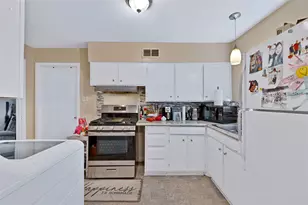 612 Highcrest Dr, Dallas, TX 75232 - Photo 6