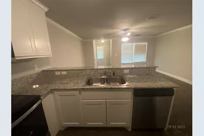 561 S Second, Stephenville, TX 76401 - Photo 12