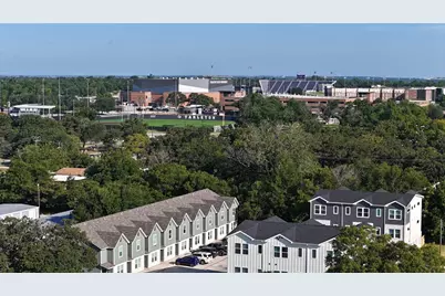 402 Garrett Court, Stephenville, TX 76401 - Photo 2