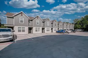 402 Garrett Ct, Stephenville, TX 76401 - Photo 4