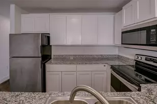 402 Garrett Ct, Stephenville, TX 76401 - Photo 10