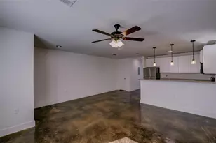 402 Garrett Ct, Stephenville, TX 76401 - Photo 6
