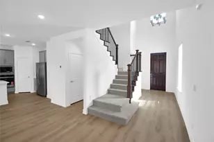 3900 Lynx Ct, Little Elm, TX 75068 - Photo 2