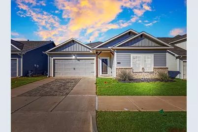 2105 Paxton Way, Denton, TX 76209 - Photo 4