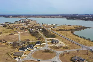 170 Half Moon Way, Bridgeport, TX 76426 - Photo 26