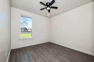 170 Half Moon Way, Bridgeport, TX 76426 - Photo 18