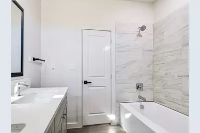 170 Half Moon Way, Bridgeport, TX 76426 - Photo 20