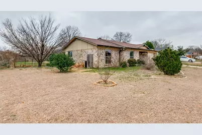 1462 Bay Shore Drive, Garland, TX 75040 - Photo 2