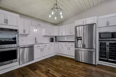 218 Island View Drive, Pottsboro, TX 75076 - Photo 10