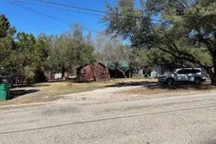 205 Quarter Horse Rd, Whitney, TX 76692 - Photo 4