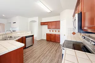 5353 Freestone Dr, Grand Prairie, TX 75052 - Photo 14