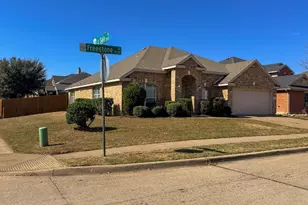 5353 Freestone Dr, Grand Prairie, TX 75052 - Photo 2