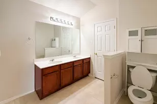 5353 Freestone Dr, Grand Prairie, TX 75052 - Photo 24