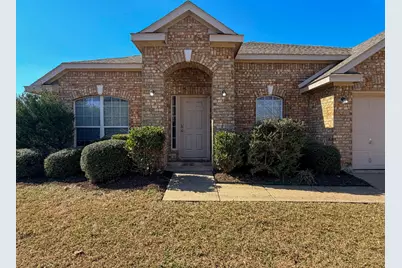 5353 Freestone Drive, Grand Prairie, TX 75052 - Photo 4