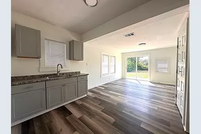 2108 Ave D, Brownwood, TX 76801 - Photo 1